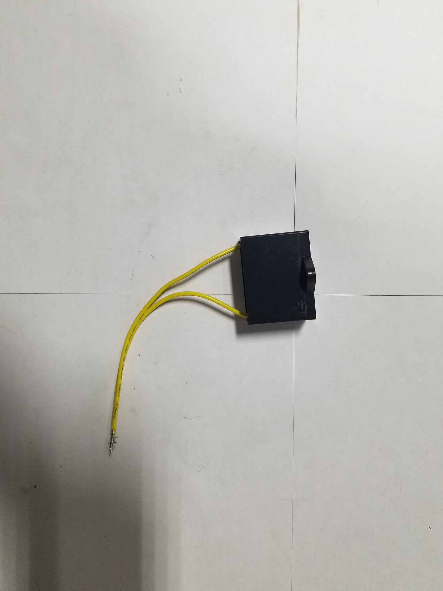 CVI28 CVI34 12uf Capacitor (03-00010)