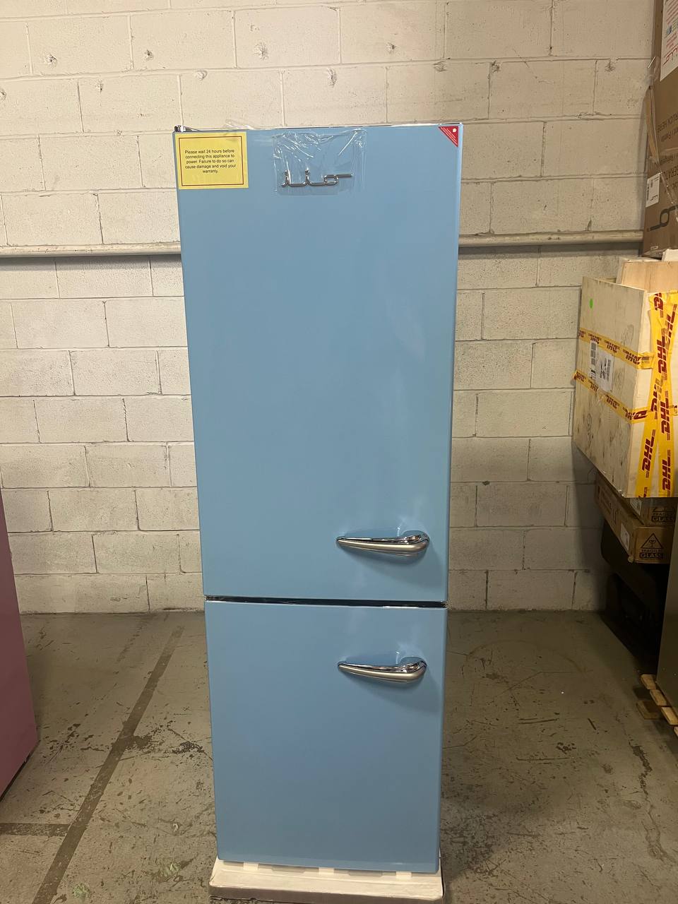 OPEN BOX iio Retro Mod RM1 (ALBR1372-11) Refrigerator - Light Blue Left Hinge - Discounted - Clearance Appliance
