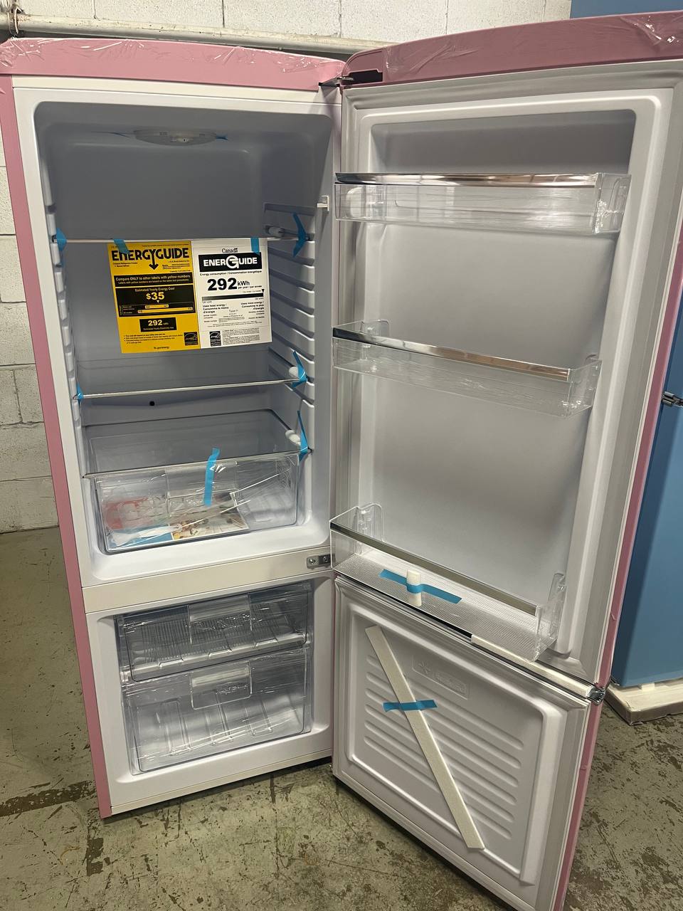 OPEN BOX iio Fun FF1 (MRB192-07) Refrigerator - Pink - Discounted - Clearance Appliance