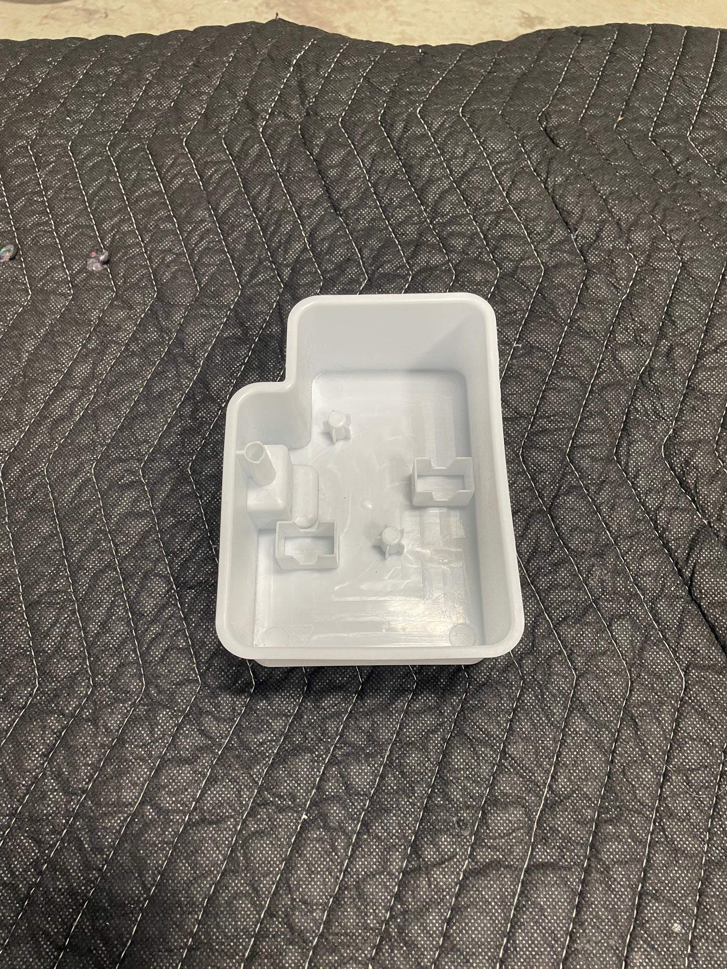 IFF2-WS30 Water Pan (04-00147)