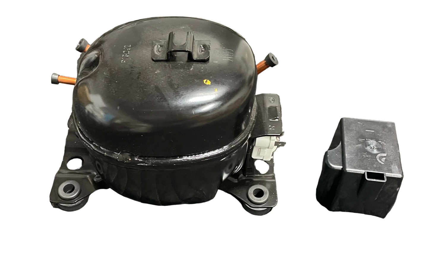 C150 / D150 HCK Compressor (06-00068)