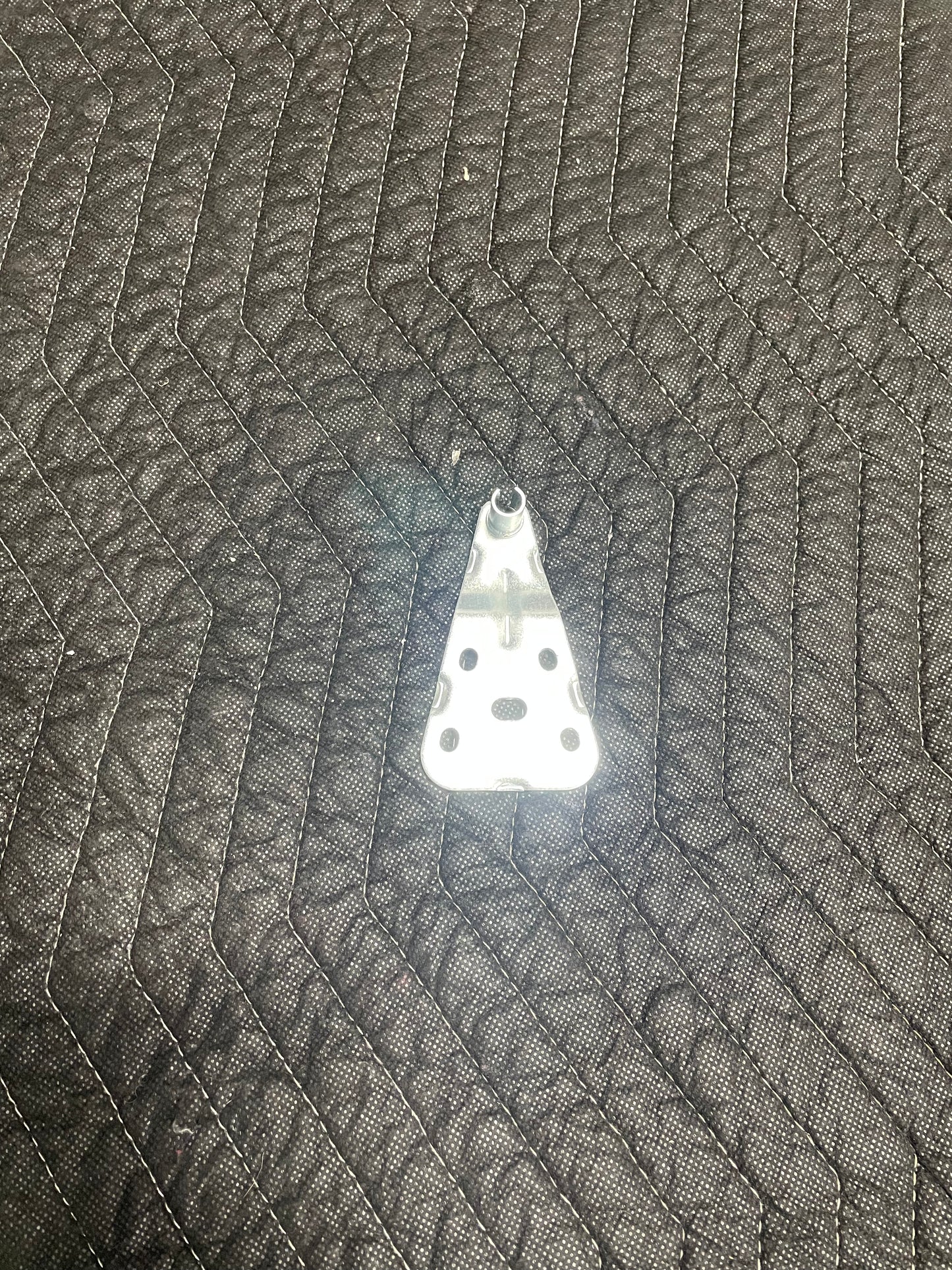 ALBR1372 Upper Hinge (07-00008)