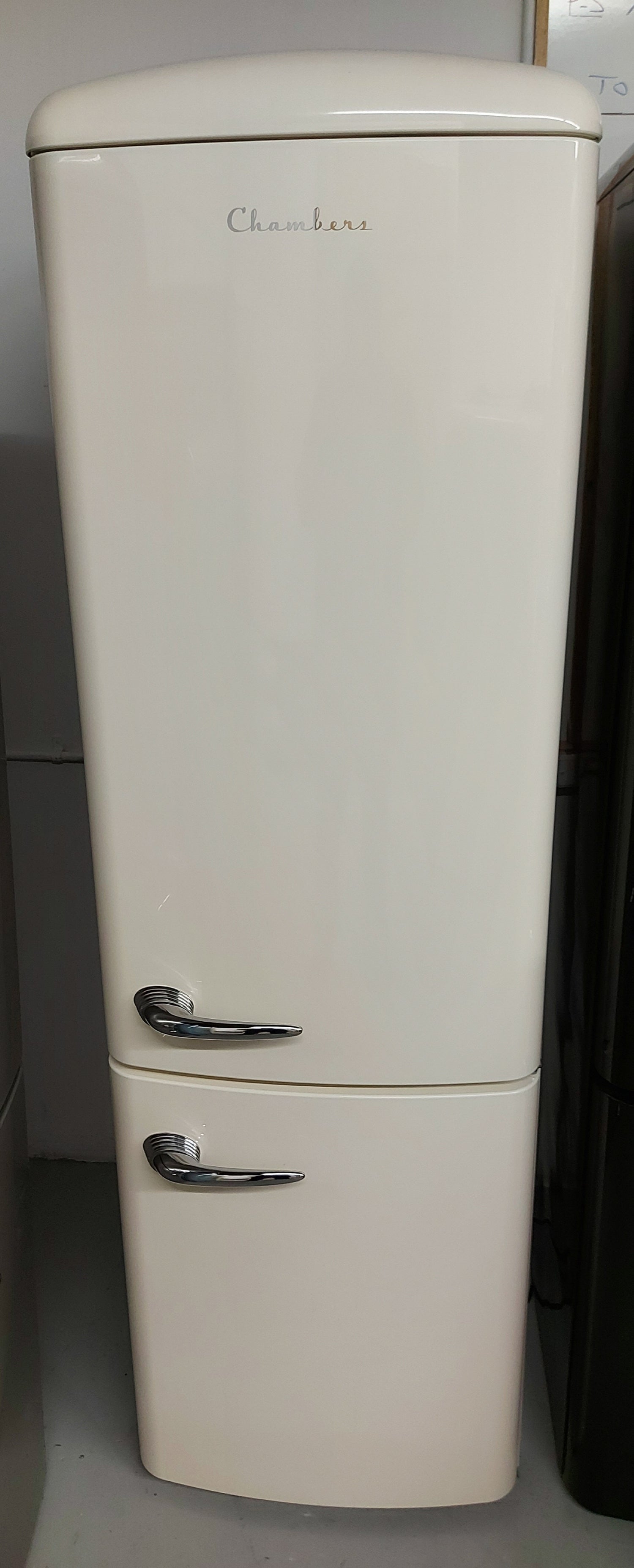 Clearance and Open Box Refrigerators