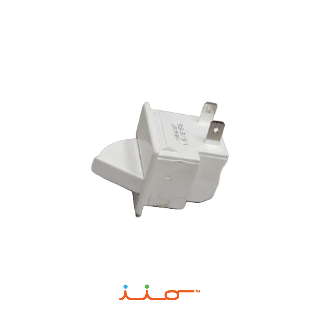 Door Switch for iio MRB192 Fun Series Refrigerator. Part # 04-00031.