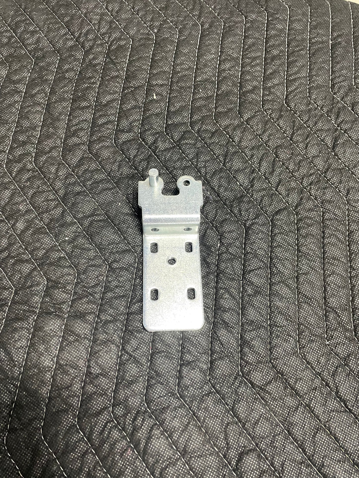 ALBR1372 Bottom Hinge (Left Hinge Models Only) (07-00094)